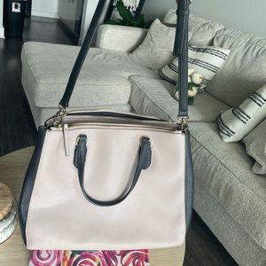 Kate Spade Crossbody Medium Sized Purse